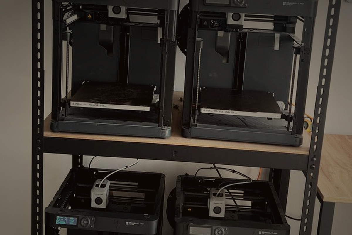 Bambu Lab printer farm — Veylantis in-house lab